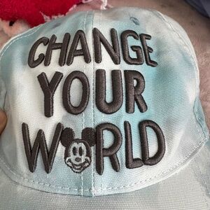 2 nice in condition hats
